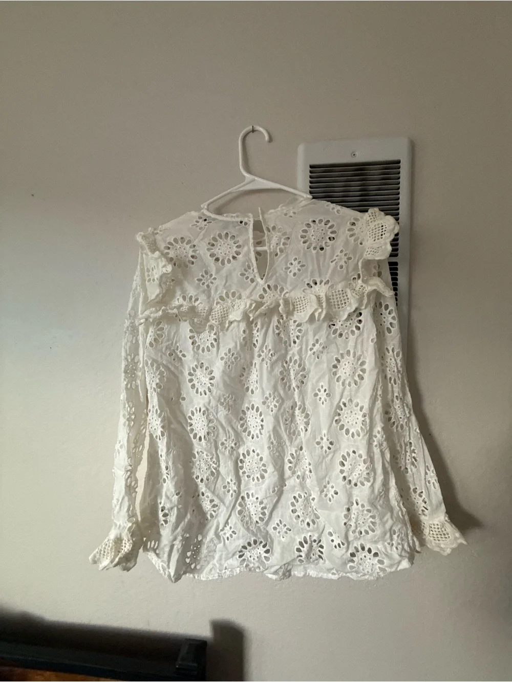 Zara White Eyelet Lace Ruffle Blouse
